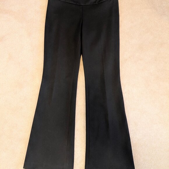 Talula Babaton - Picture 3 of 3